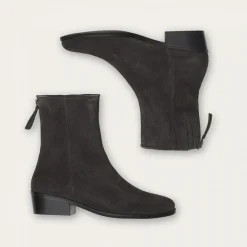 Sus Botki, Antracytowy Welur