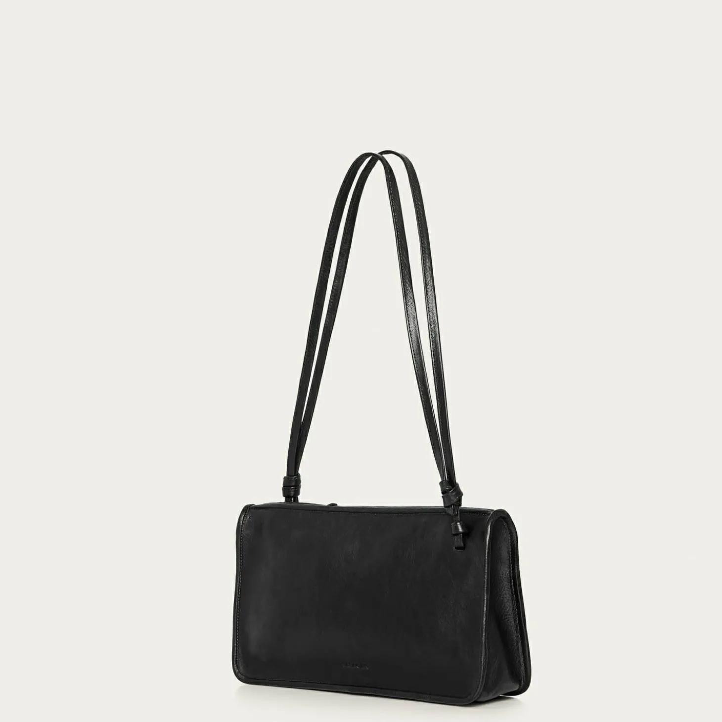 Suzanne Torebka M, Czarny