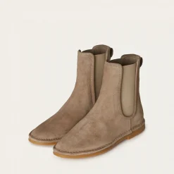 Sviva Botki, Marrone