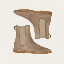 Sviva Botki, Marrone