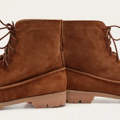 Tefer Botki, Rudy Welur