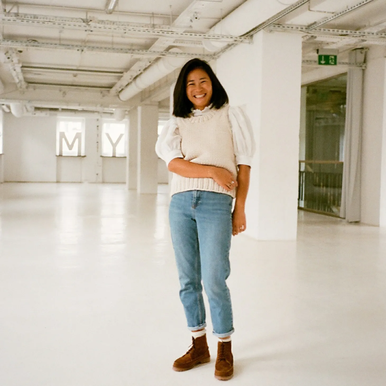 Tefer Botki, Rudy Welur