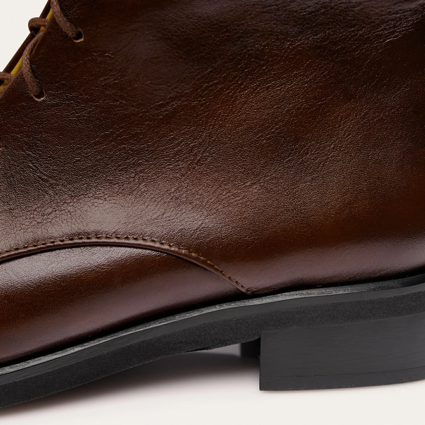 Tzava Botki, Ciemny Braz