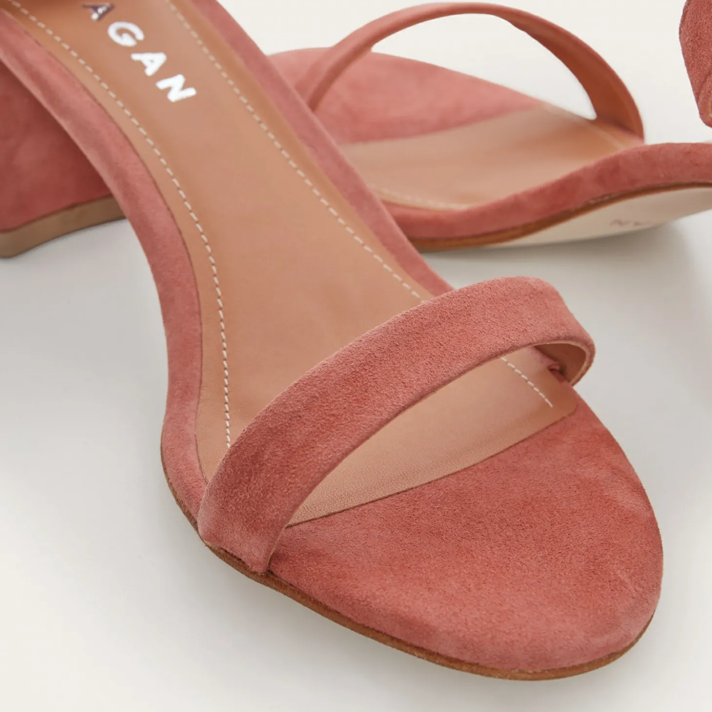 Ulam Sandaly, Koralowy Zamsz