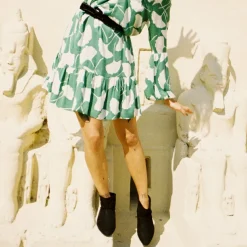 Vanya Botki, Czarny Nubuk