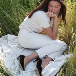 Virginia Czółenka, Czarny Zamsz