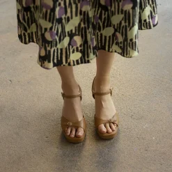 Vivienne Sandaly, Naturalny